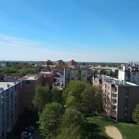 Apartman Nebo Vinkovci Exterior foto
